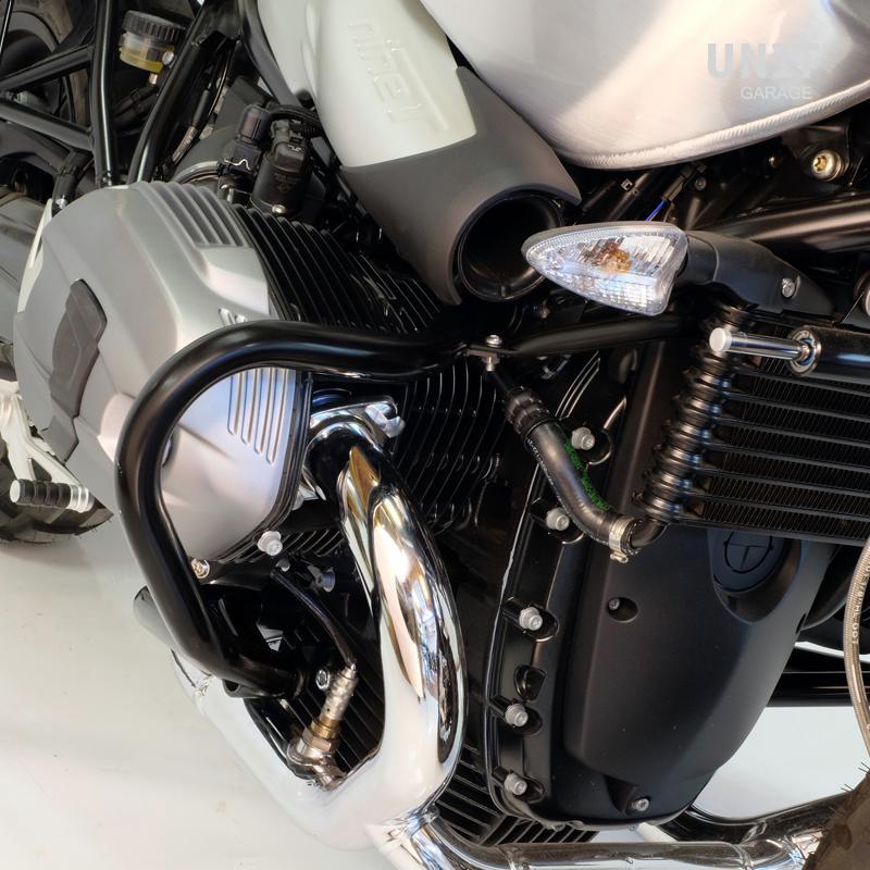 BMW R nineT 1200 Roadster [2014-2023] - Hengervédő rúd