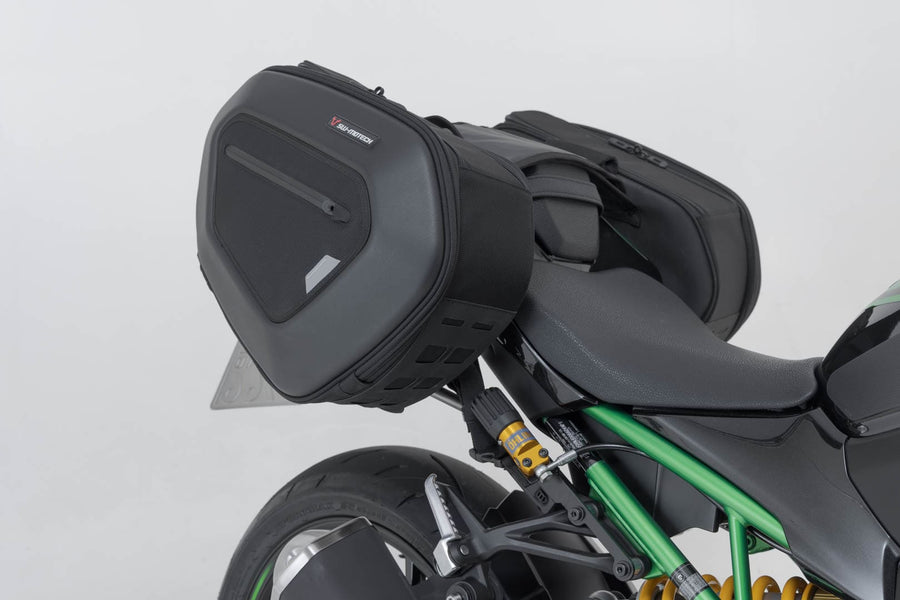 Kawasaki Z 900 SE [2022-2026] - PRO BLAZE H nyeregtáska készlet - 2. kép