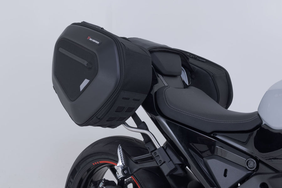 CFMOTO SR-R 675 [2025] - PRO BLAZE H nyeregtáska készlet – 3. kép