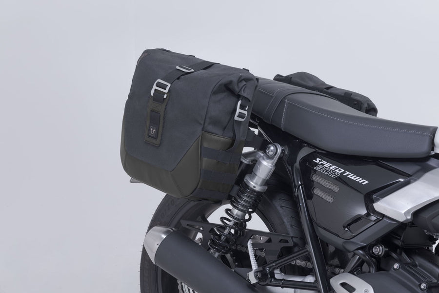 Triumph Speed Twin 900 [2024-2026] - Legend Gear oldaltáska rendszer LC Black Edition – 5. kép