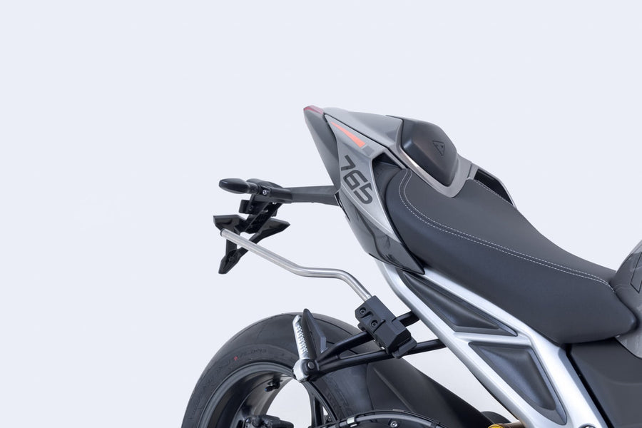 Triumph Street Triple 765 R [2019-2026] - PRO BLAZE H nyeregtáska készlet – 4. kép