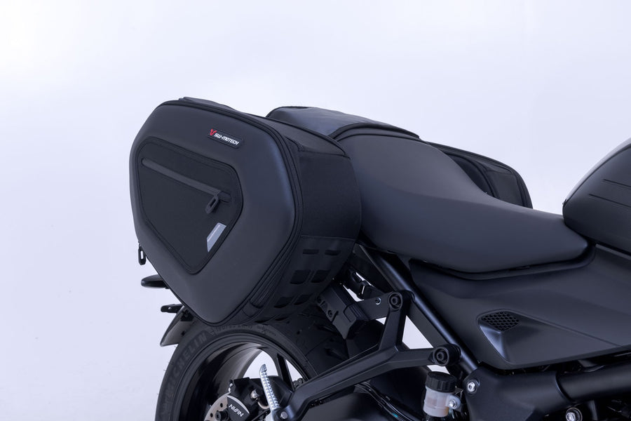 Triumph Daytona 660 [2024-2026] – PRO BLAZE H nyeregtáska készlet – 3. kép