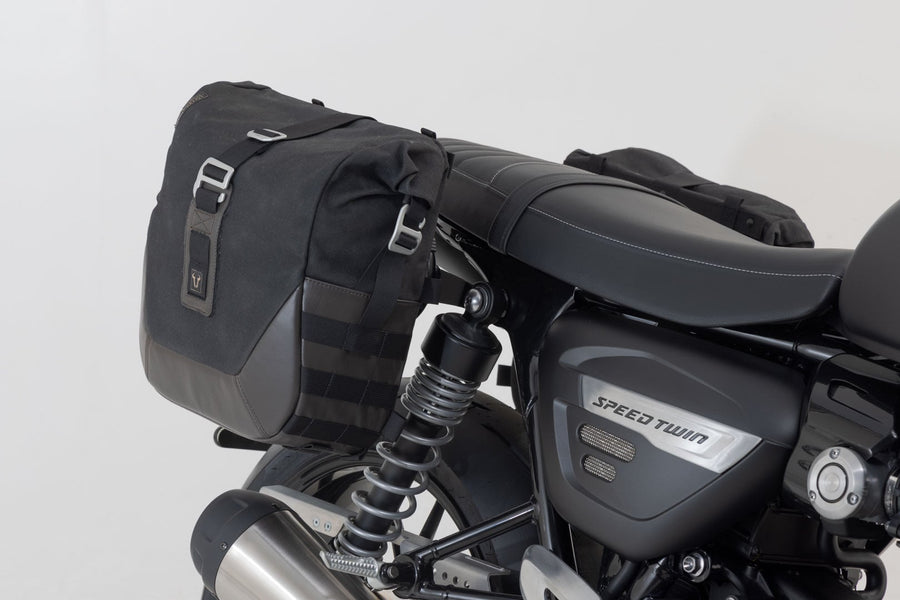 Triumph Speed Twin 1200 [2019-2024] – Legend Gear LC2 oldaltáska rendszer, Brown Edition – 3. kép