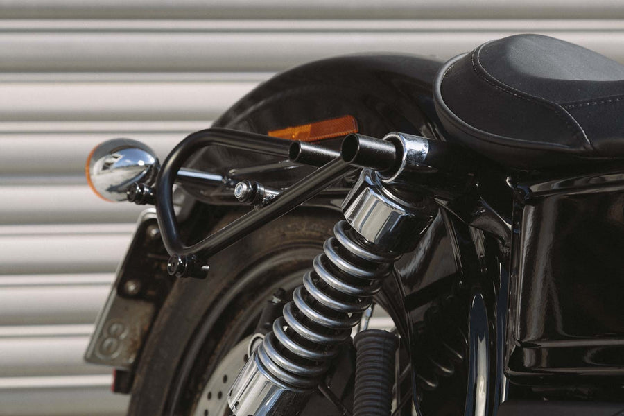 Harley-Davidson FXDWG 1690 Dyna Wide Glide [2012-2017] – Legend Gear LC2 oldaltáska rendszer, fekete kiadás – 4. kép