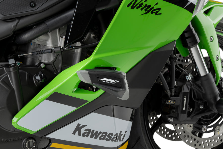 KAWASAKI ZX-4RR NINJA [2025] – Crash Pads PRO 2.0 – Fekete