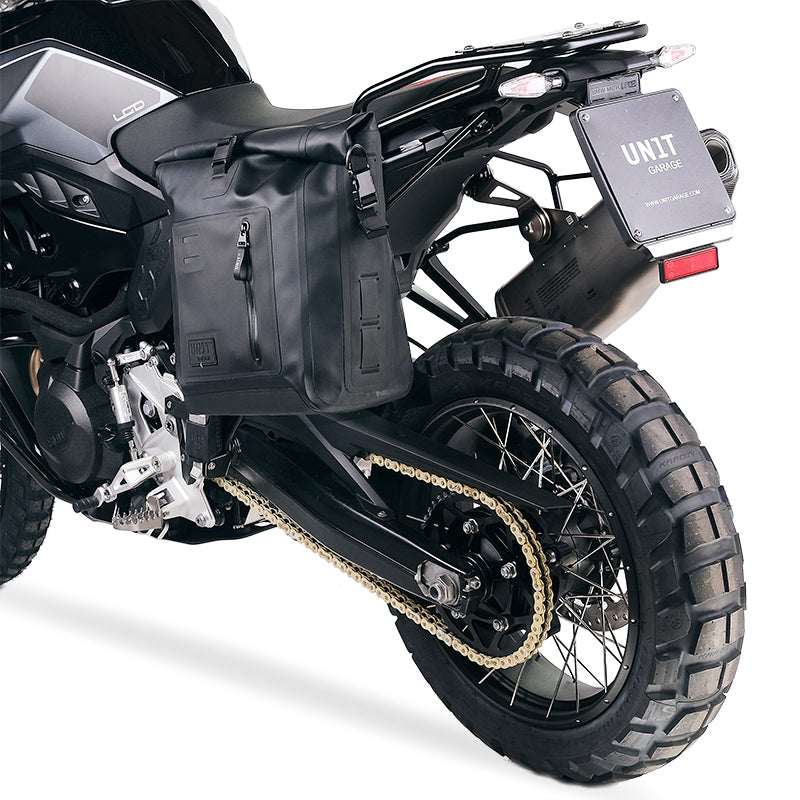 BMW F 900 GS [2023-] - Khali oldaltáska TPU-ban + keret a bal oldalon
