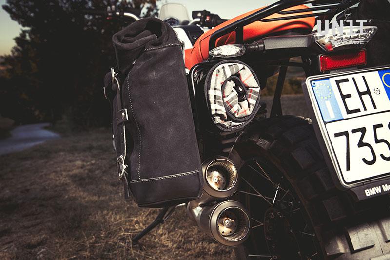 BMW R nineT 1200 Urban G/S (alacsony kipufogógáz) [2017-2023] - Bőr oldaltáska + NineT dupla váz