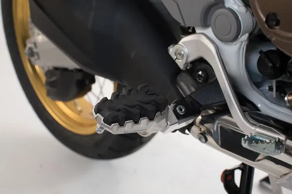 Honda VFR 1200 X Crosstourer [2019-2020] - Evolution lábtartó - 1. kép