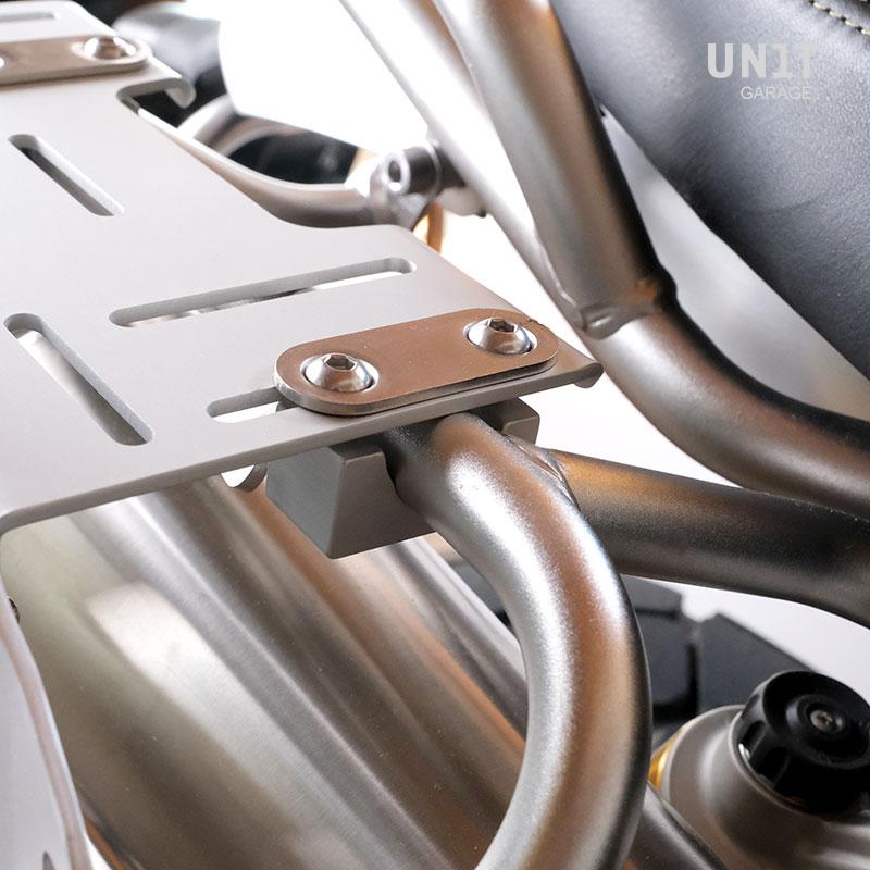 BMW R 850 R / R 1100 R [1993-2002] - Paar U-Bolzen aus Aluminium