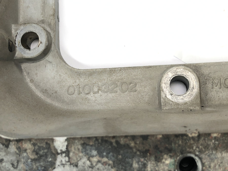 Moto Guzzi V11 Sport [1999] - Olajteknő távtartó keret olajteknő távtartó adapter lemez