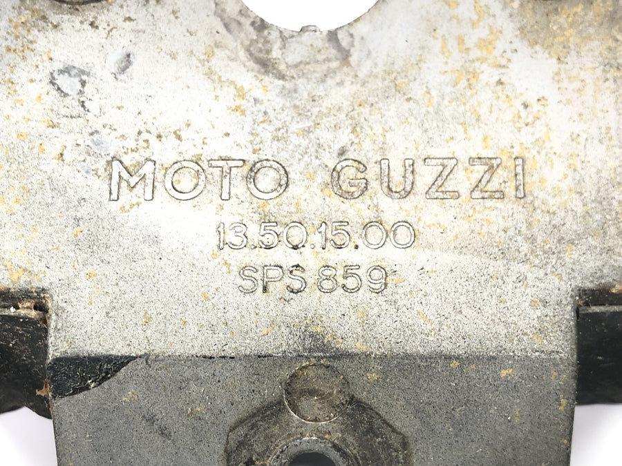 Moto Guzzi V7 Special [1971] - Sebességmérő tartó, pilótafülke tartó, műszerfal