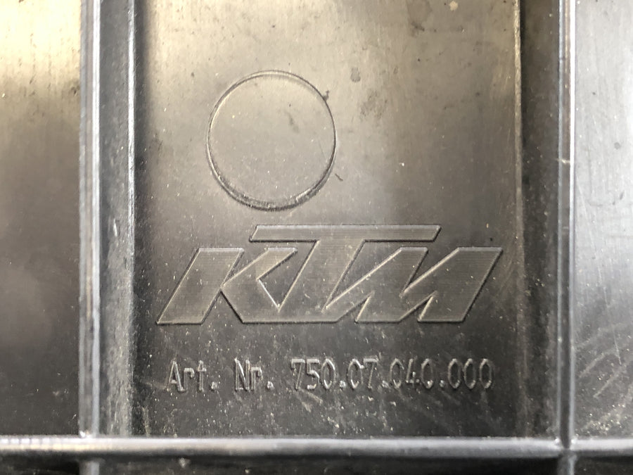 KTM 690 SM Prestige [2007] – Ülőpad motorkerékpár ülés