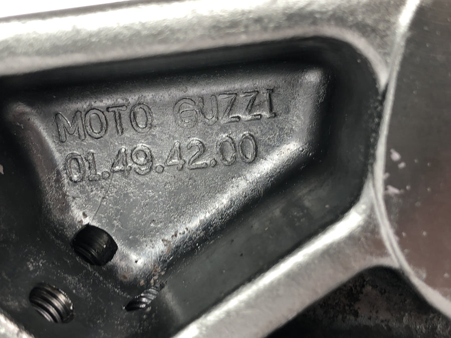 Moto Guzzi V10 Centauro [1998] - alsó villahíd kormányfej hídvilla bilincs