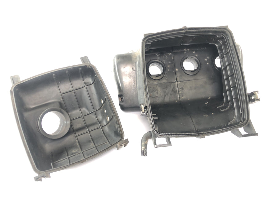 Suzuki GSX-R 1100 W GU75 C [1994] - Légszűrő doboz airbox rendszer légszűrő ház