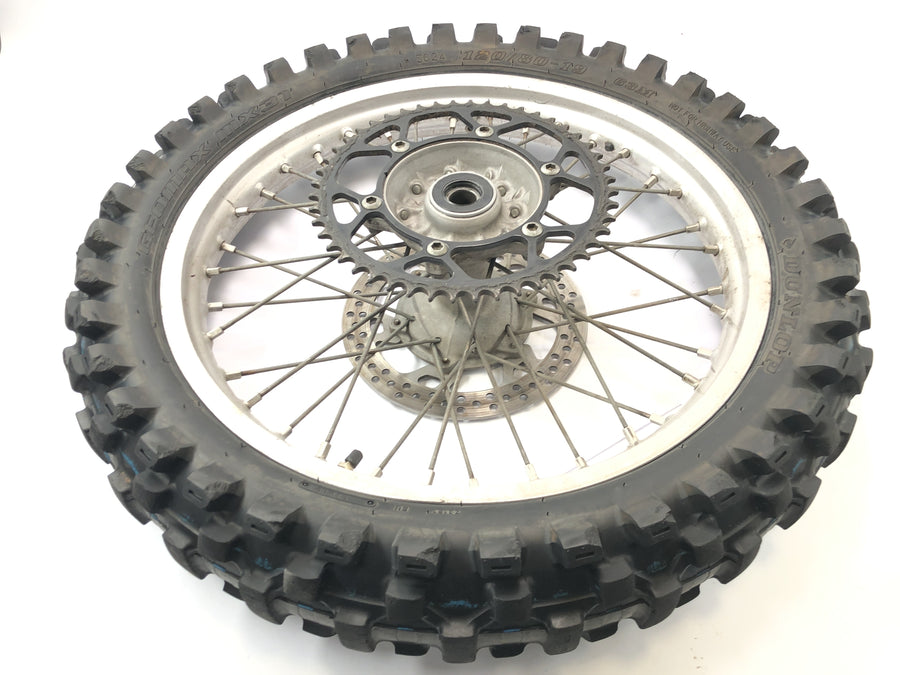 Yamaha YZ 426 F [2000] - hátsó kerék felni hátsó küllős gumi féktárcsával és lánckerékkel