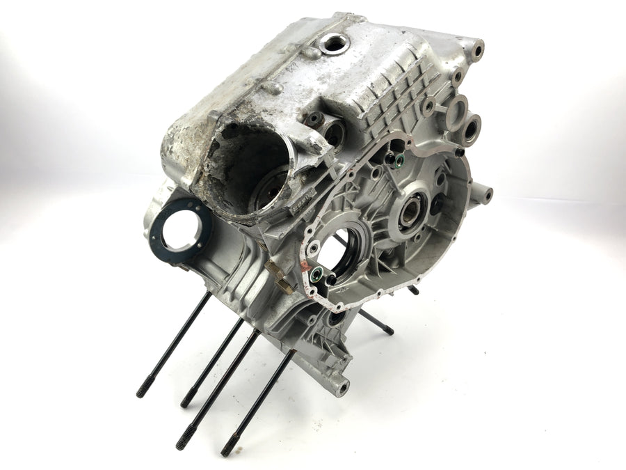 Ducati ST2 944 [1999] - Motorház üres ház