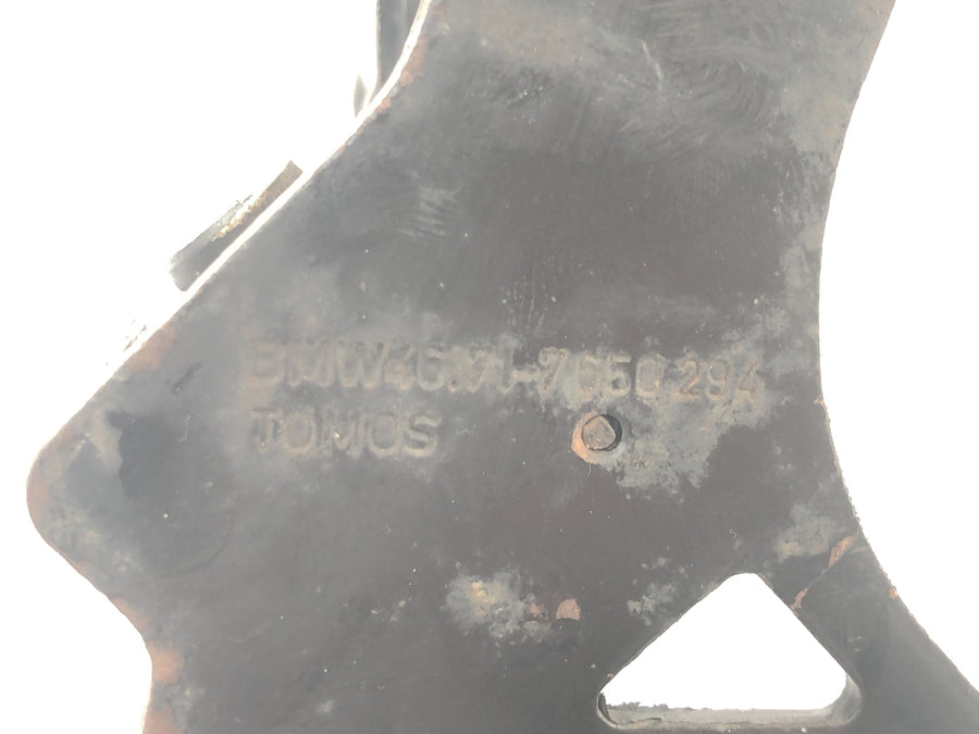 BMW F 650 GS R13 [2000] - Vezetői lábtartó, jobb lábtartó