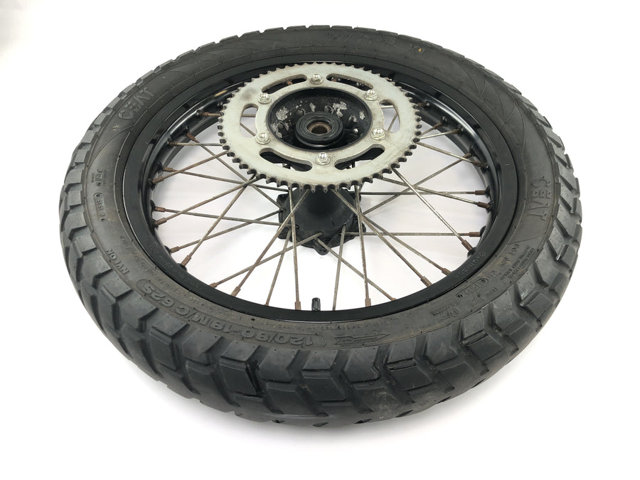 SWM RS 125 R B2 [2020] - Hátsó felni gumiabroncs 2,15 x 18"