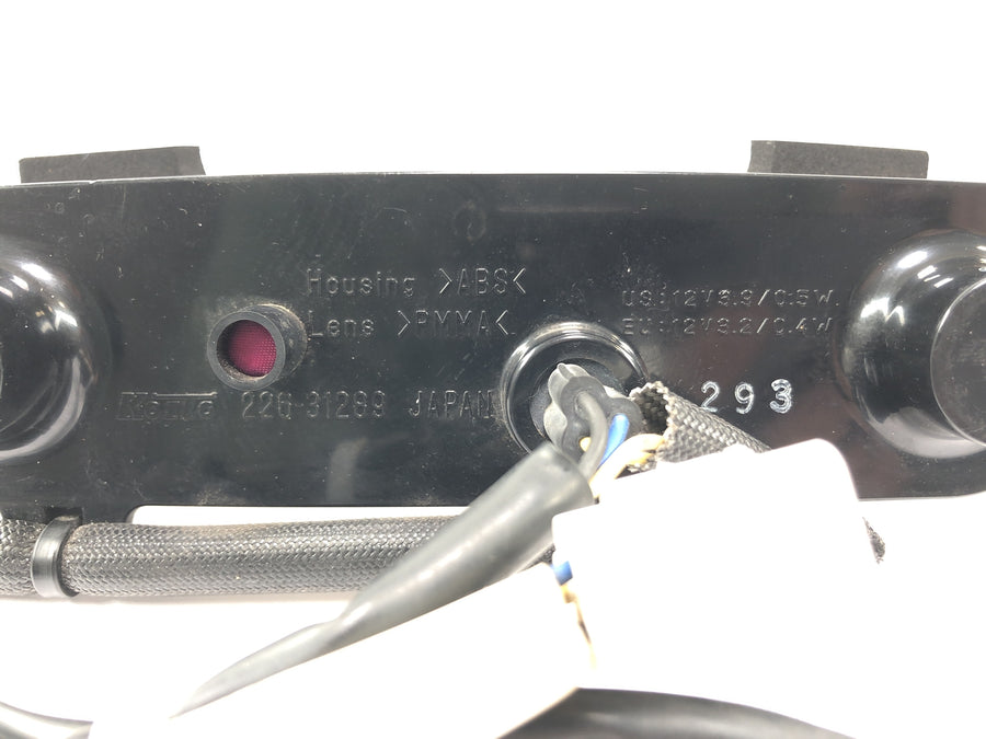 Yamaha YZF R1 RN09 [2003] - hátsó lámpa hátsó féklámpa hátsó LED világítás
