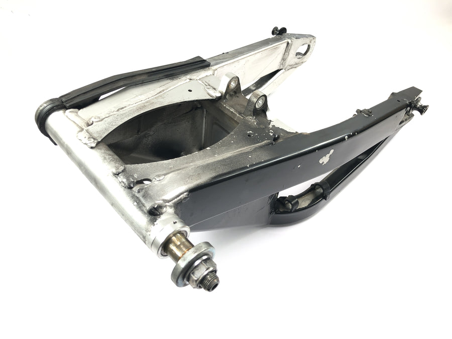 Yamaha YZF R1 RN04 [2001] - Hátsó lengőkar alumínium hátsó