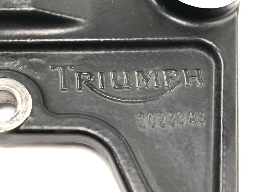 Triumph Bonneville T100 986MF [2012] - Hátsó féknyereg tartó