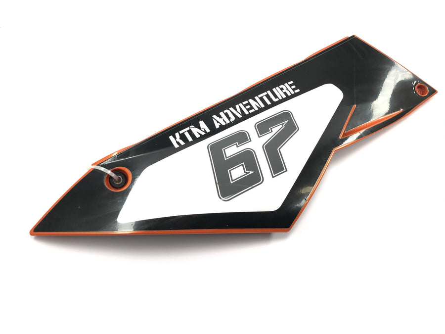 KTM 950 Adventure LC8 [2004] - Hátsó burkolat jobb oldali burkolat oldalburkolat