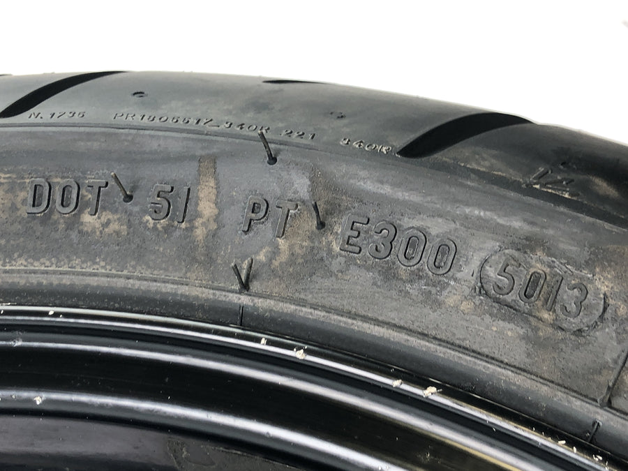 Honda CBR 900 RR Fireblade SC33 [2000] - hátsó kerék felni kerék 5,50 x 17"