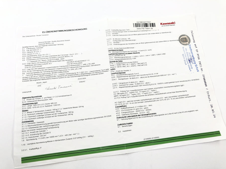 Kawasaki Ninja 125 BX125B [2024] - Vázfej papírokkal