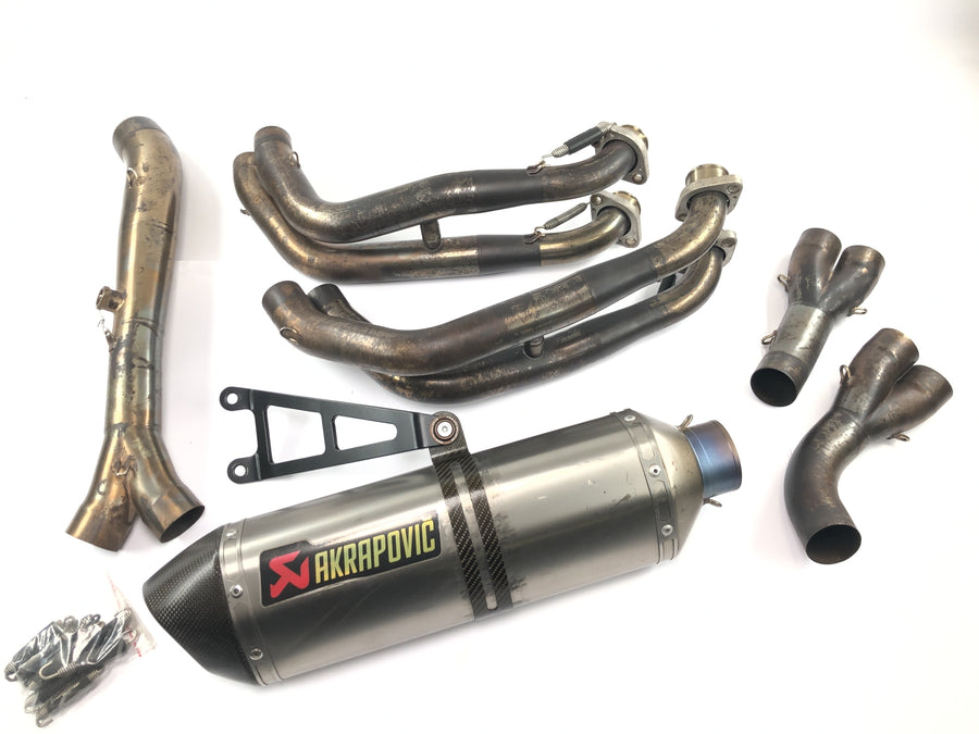 Suzuki GSX R 1000 WVB6 K6 [2006] - kipufogórendszer Akrapovic komplett rendszerű hátsó hangtompító