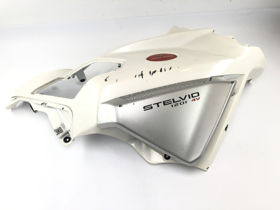 Moto Guzzi Stelvio 1200 4V [2009] - Árnyékoló oldalsó rész jobb oldali burkolat része