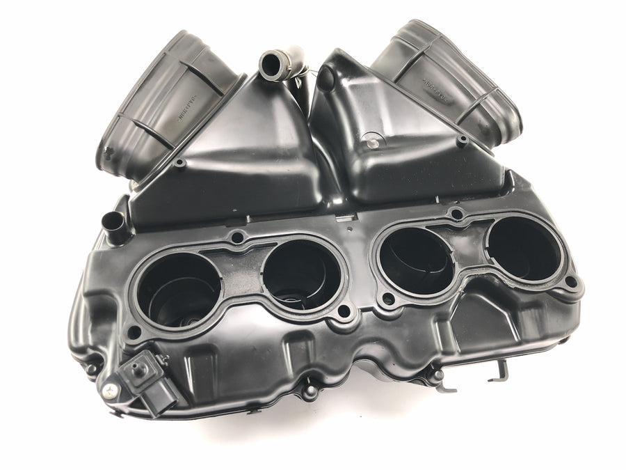 Honda CBR 1000 RR SC59 [2008] - Légszűrő doboz légdoboz szívódoboz