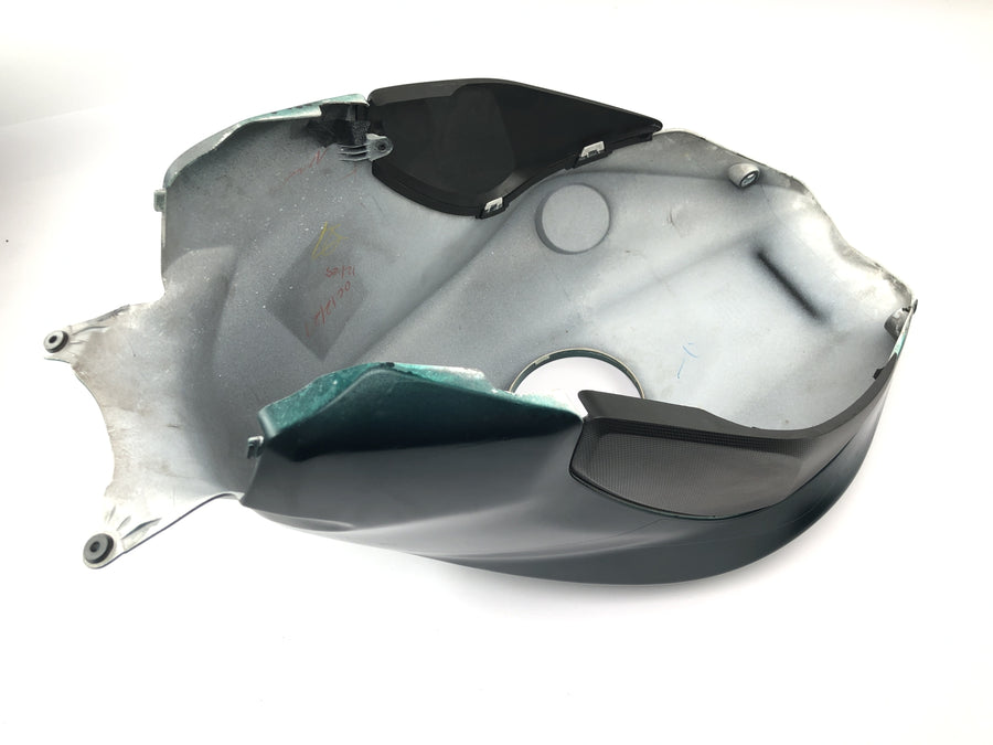 Honda CBR 1000 RR SC59 [2008] - Tartály fedelének burkolatának burkolata