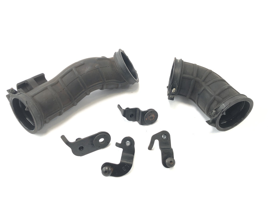 Suzuki VZ 1500 WVCU [2011] - Légszűrő doboz airbox légszűrőház szívódoboz