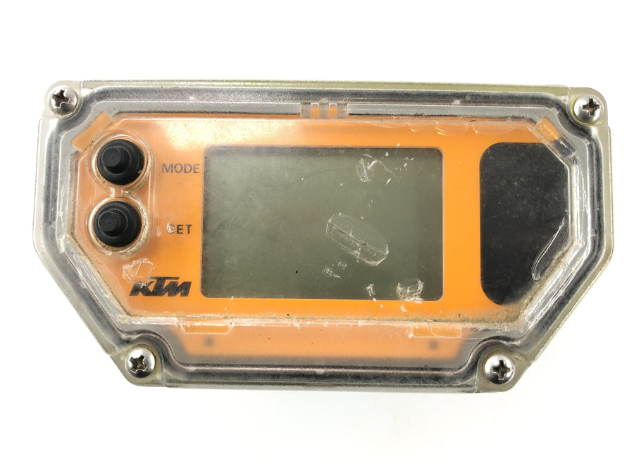 KTM 950 SM LC8 [2008] - Sebességmérő pilótafülke