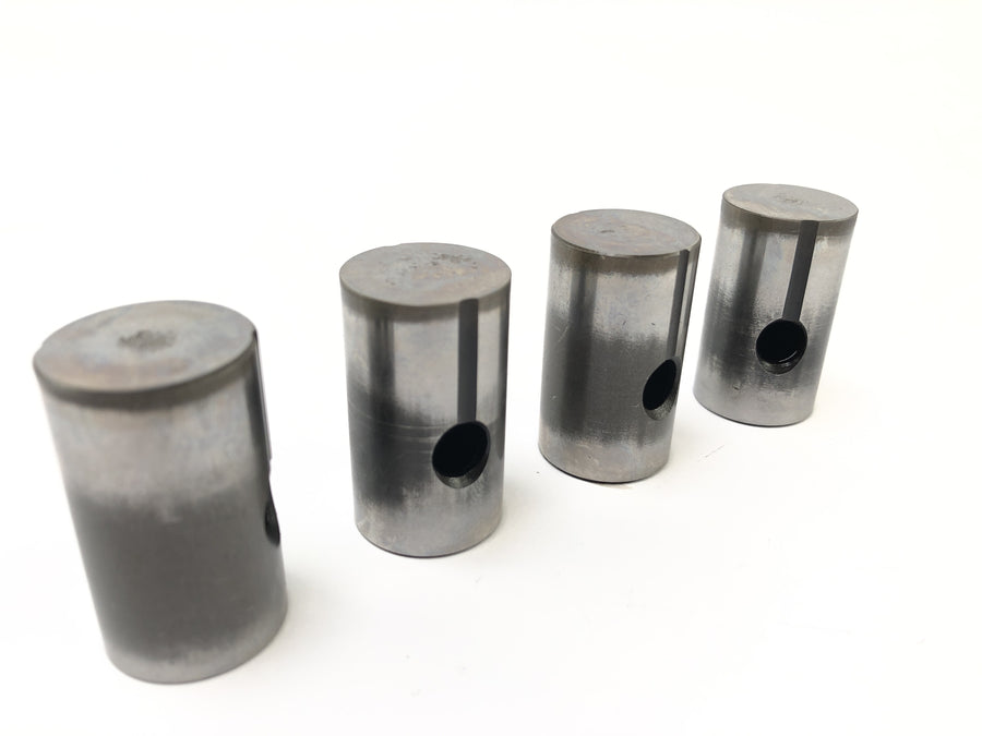 Moto Guzzi V7 Special [1971] - Pestle Cups Pestle Cups