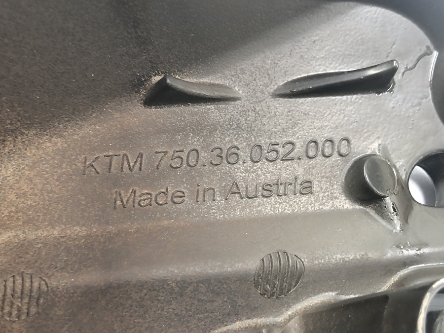 KTM Duke 690 A3 [2012] - Szelepburkolat motorburkolat