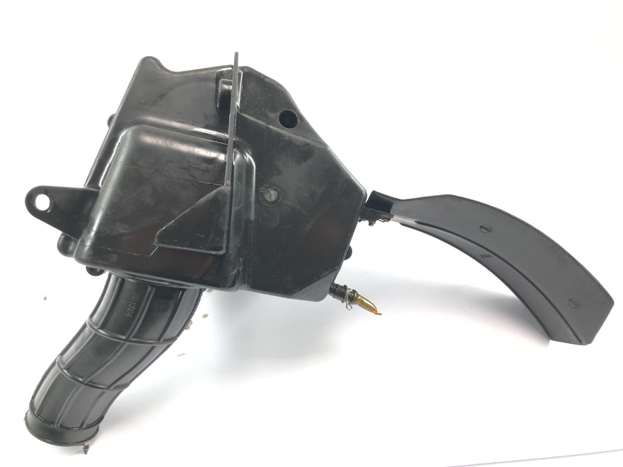 SWM SM 125 R [2018] - Légszűrő doboz Légszűrő ház Airbox szívódoboz