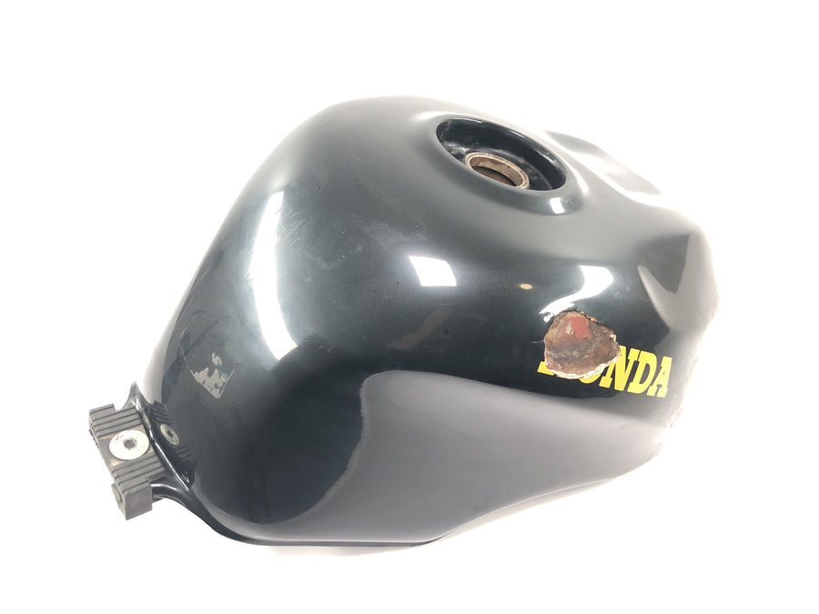 Honda CBR 900 RR Fireblade SC33 [2000] - Tank üzemanyagtartály benzintartály tanktartály horpadással