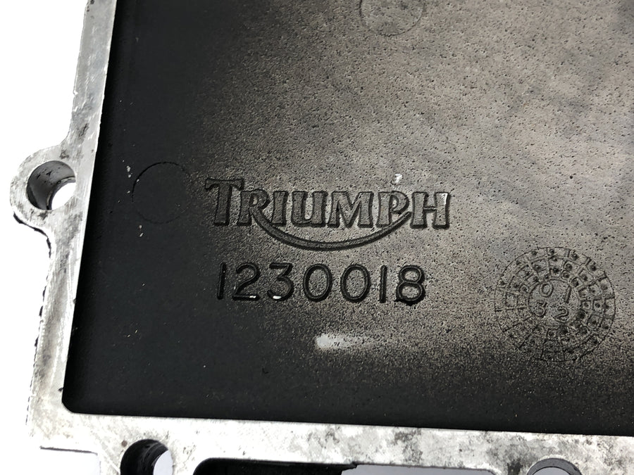Triumph Daytona 1200 T300D [1994] - Olajteknő motorház alsó része motorolajteknő