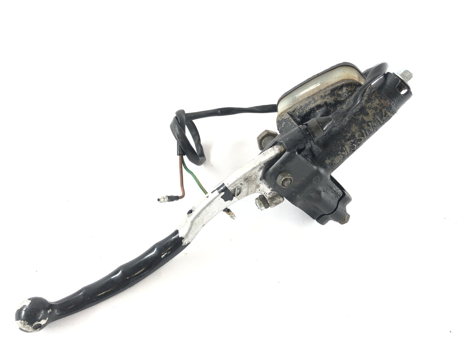 Yamaha XS 400 2A2 [1982] - Kézifékszivattyú kormányrúd jobb oldali rögzítése