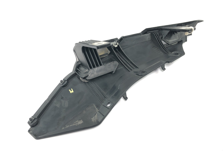 Ducati Multistrada 1200 S Touring [2009] - Oldalsó burkolat hátsó burkolat jobb