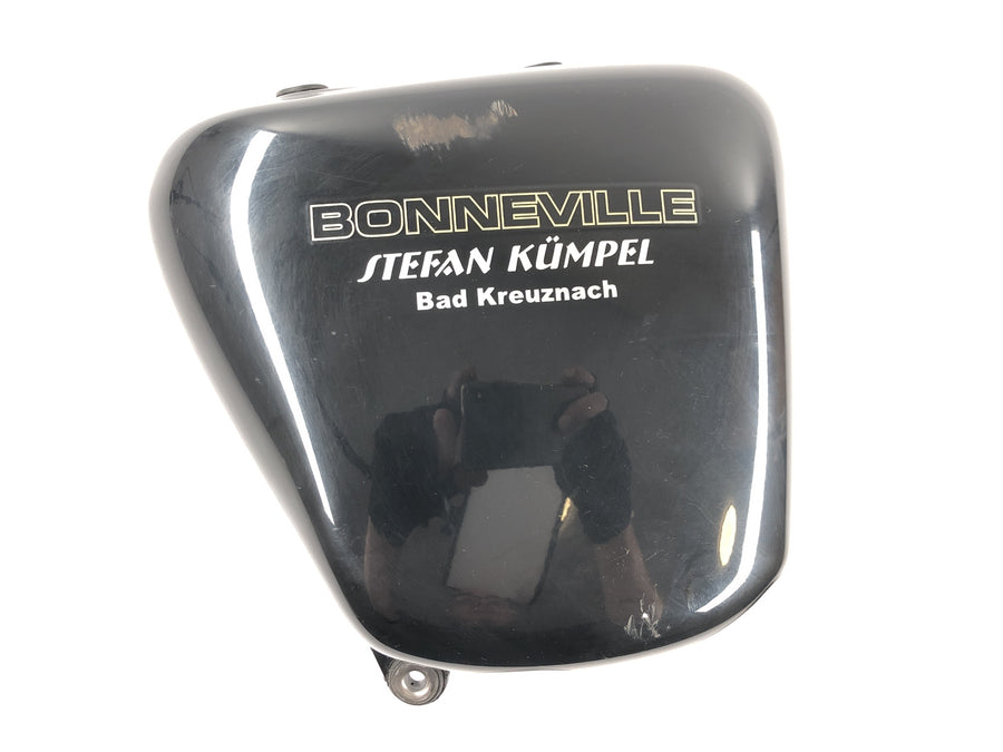 Triumph Bonneville T100 986MF [2012] - Oldalsó burkolat oldalburkolat jobb oldali burkolat