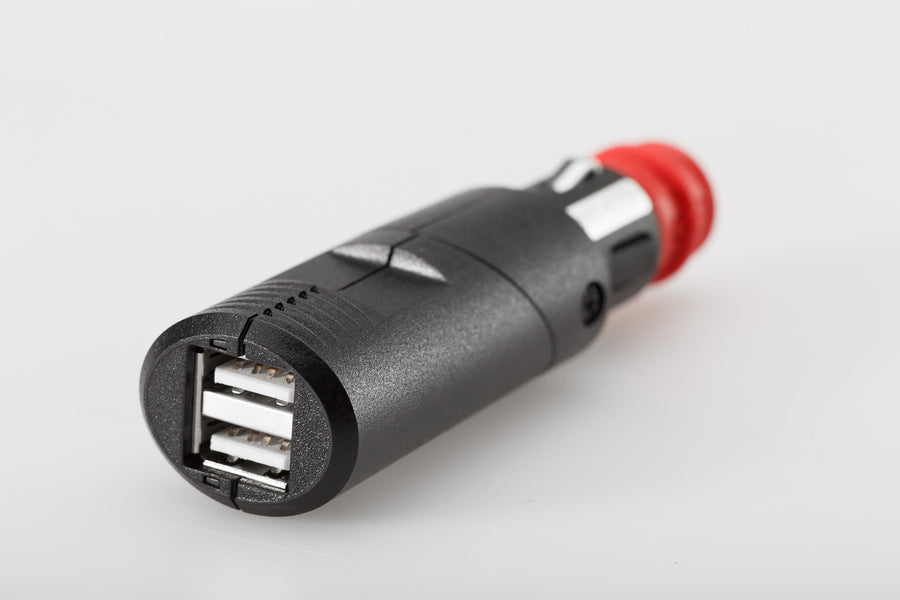 [SW-MOTECH] - USB dupla töltőaljzat univerzális csatlakozóval – 1. ábra