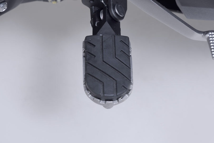 Kawasaki Versys 1100 [2025-2026] - ION lábtartókészlet ezüst – 4. kép