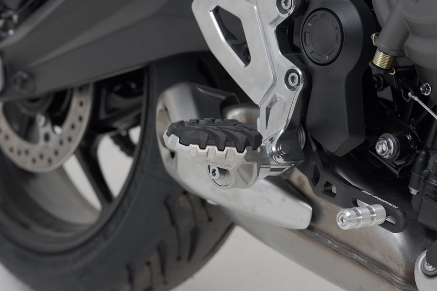 Triumph Tiger Sport 660 [2022-2026] - EVO lábtartó készlet - 2. kép