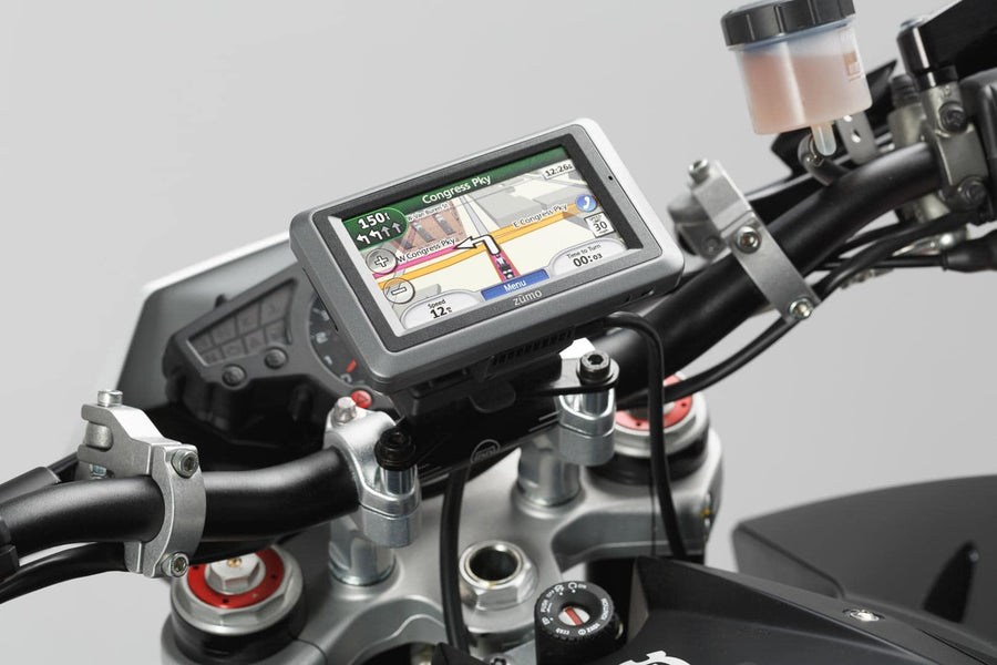 Kawasaki W 800 [2019-2024] - Navi tartó a kormányon – 1. kép