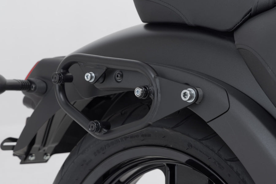 Kawasaki EN 650 S Vulcan [2015-2024] – Legend Gear oldaltáska rendszer LC2 Black Edition – 3. kép