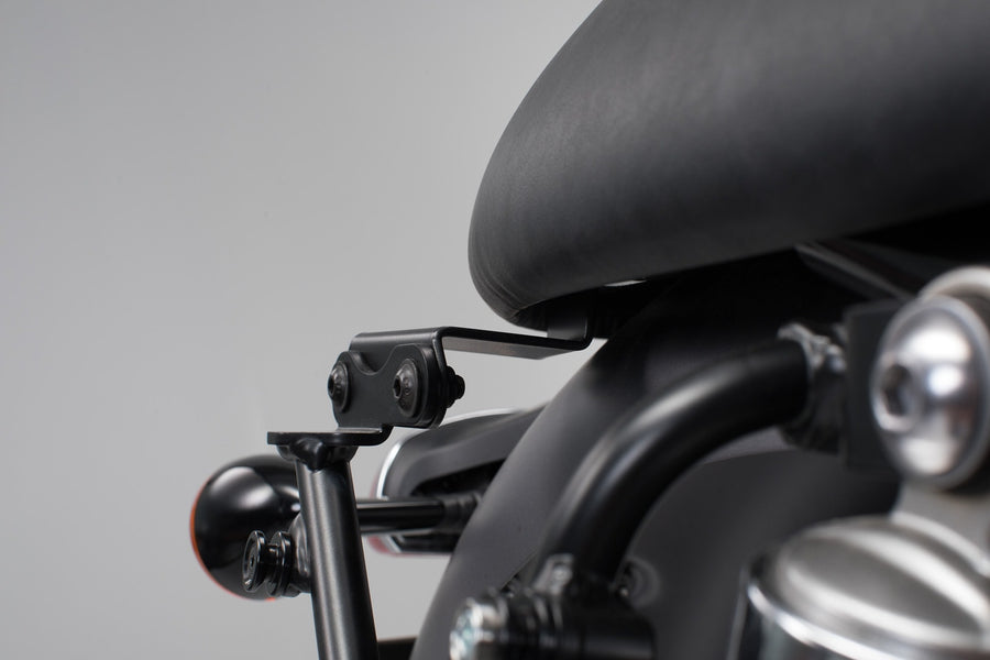 Triumph Bonneville 1200 T 120 [2022-2026] - Adapter für SLC/V-LOC Seitenträger links – Bild 2