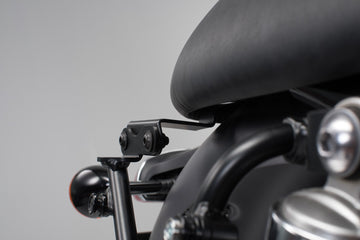 Triumph Bonneville 900 T 100 [2022-2026] - Adapter für SLC/V-LOC Seitenträger links – Bild 2