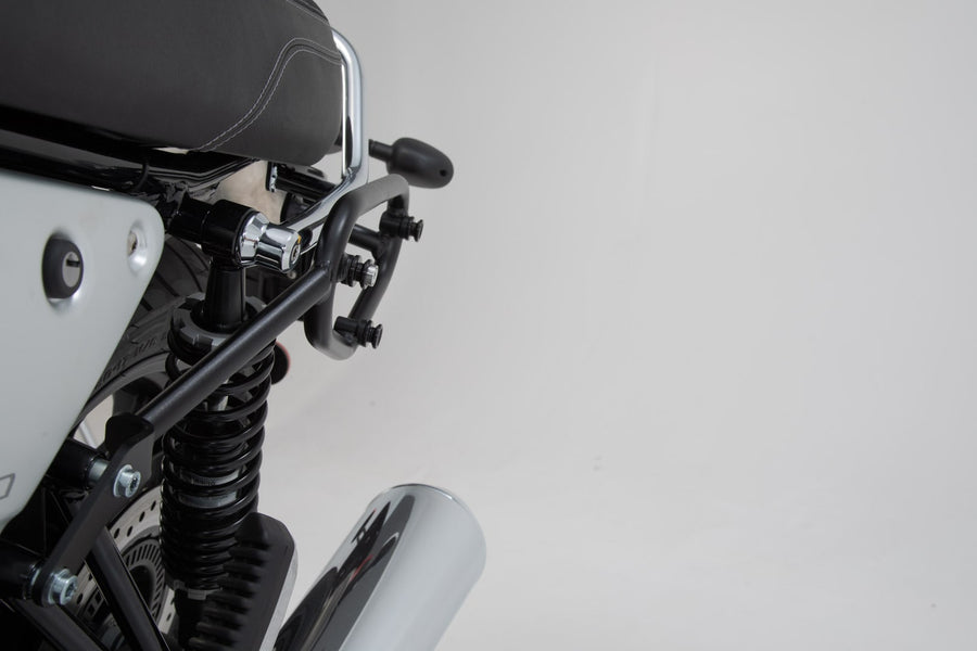 Moto Guzzi V7 III 750 Stone [2017-2019] – Legend Gear LC2 oldaltáska rendszer, fekete kiadás – 3. kép